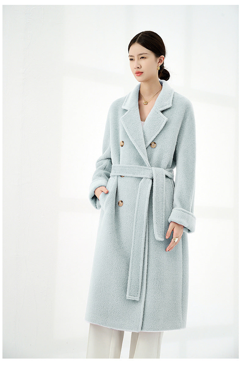 Solid Sail Sheep Camel Coat – Luxury & Warmth for Winter Elegance