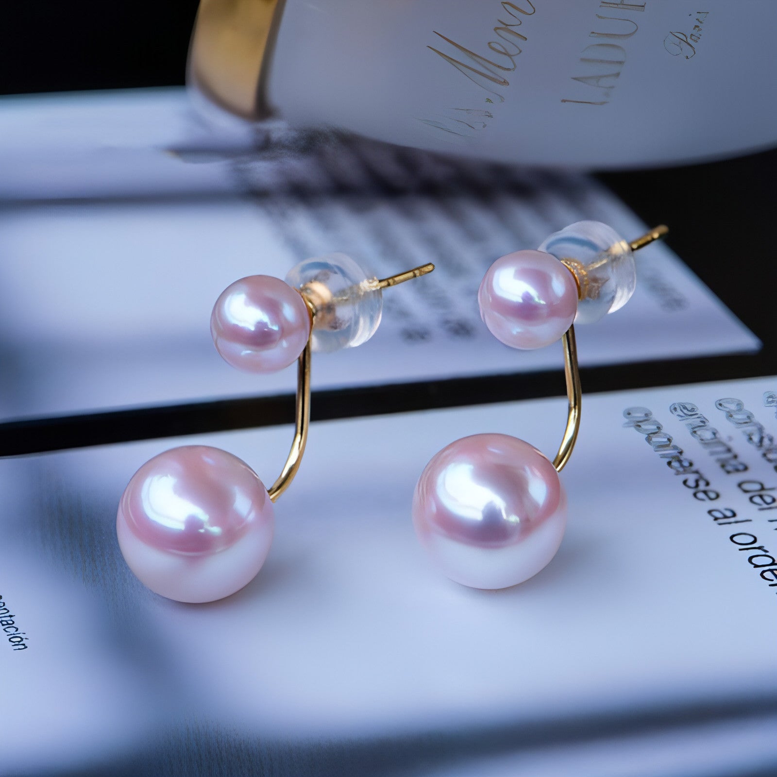 LuxeJewels™ – TianGong Prestige Pearl Stud Earrings